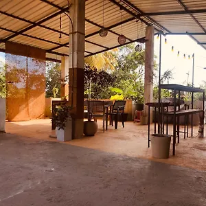 https://airport-layover-bb.negombohotels.net
